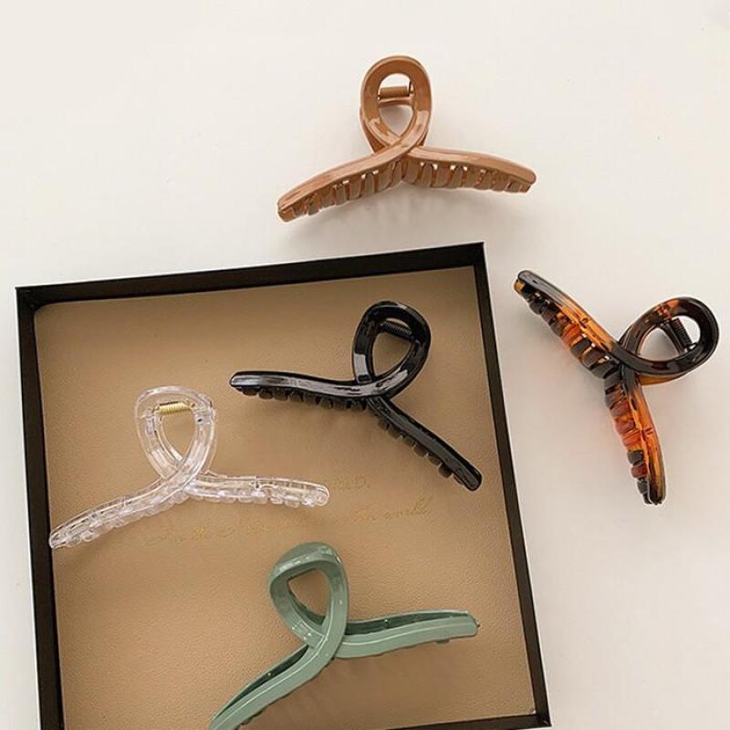 6 types of twist hair pins for daily half-up hair 3 Daily Tongs - Hopi