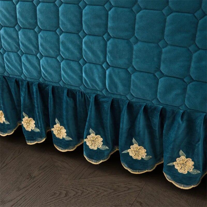 Thick Velvet Bedspread and Pillowcase Queen King Double Coverlet Quilted Soft Bed Sheet Embroidery Ruffle Skirt