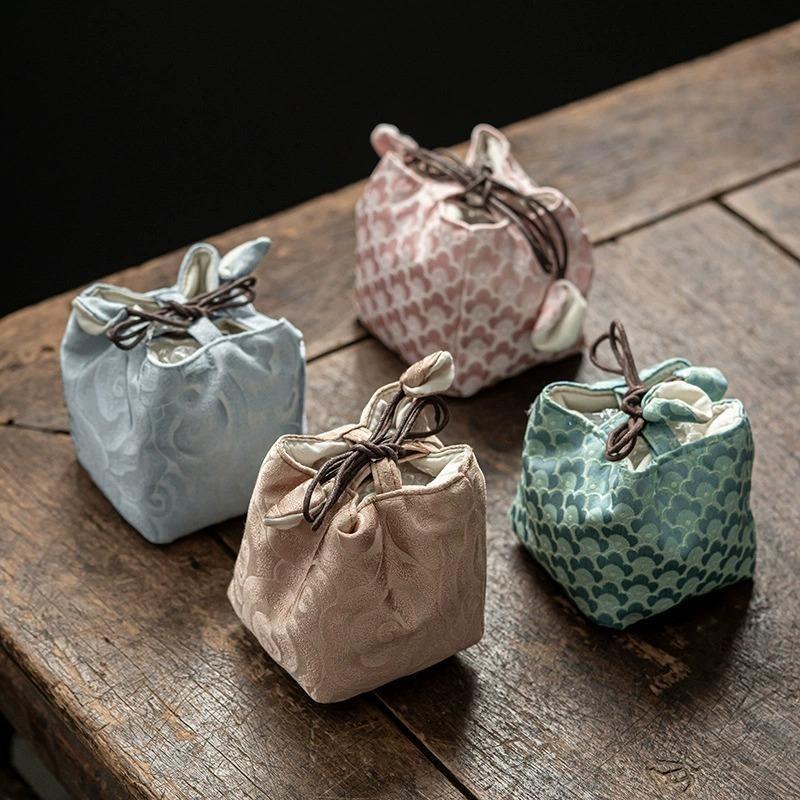 Multifunctional Thickened Teapot Storage Bag Chinese Style Embroidered Durable Pouch for Outdoor Tea Party Tableware Organization