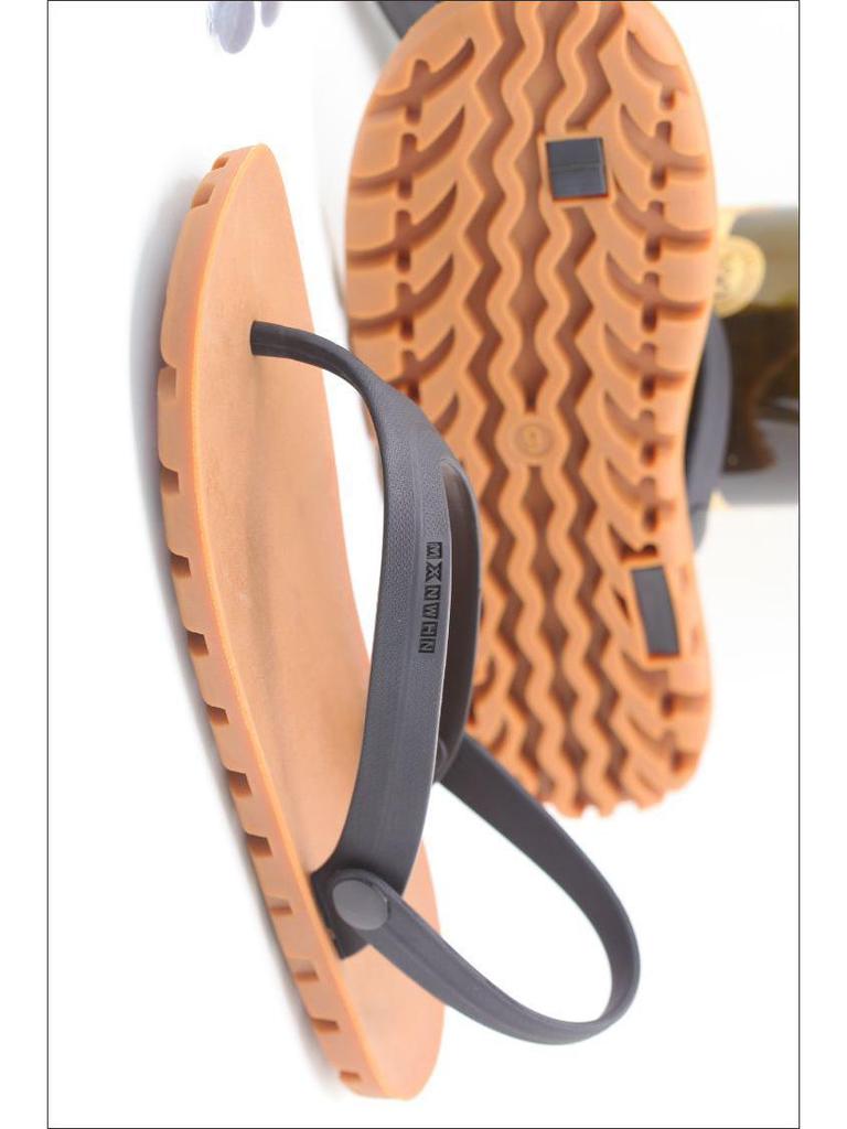 Unisex Youth Herringbone Thong Sandals - Lightweight, Breathable, and Wear-Resistant.