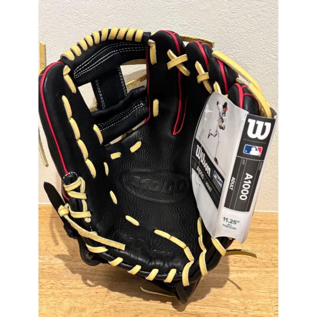 Used Not released in Japan MLB Pro Model Wilson A1000 Gloves Black/Red