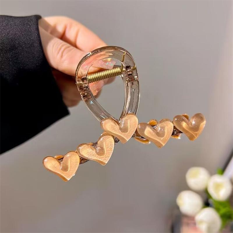 Sweet Translucence Heart Hair Claw For Women Girls Elegant Love Hair Claw Clip Hairpin Hair Accessories