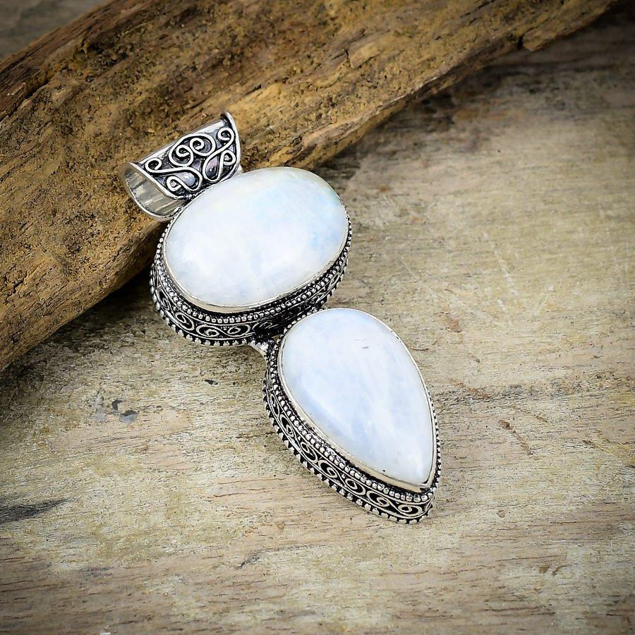 

Rainbow Moonstone Gemstone 925 Sterling Silver Jewelry Pendant 2.25 M-174