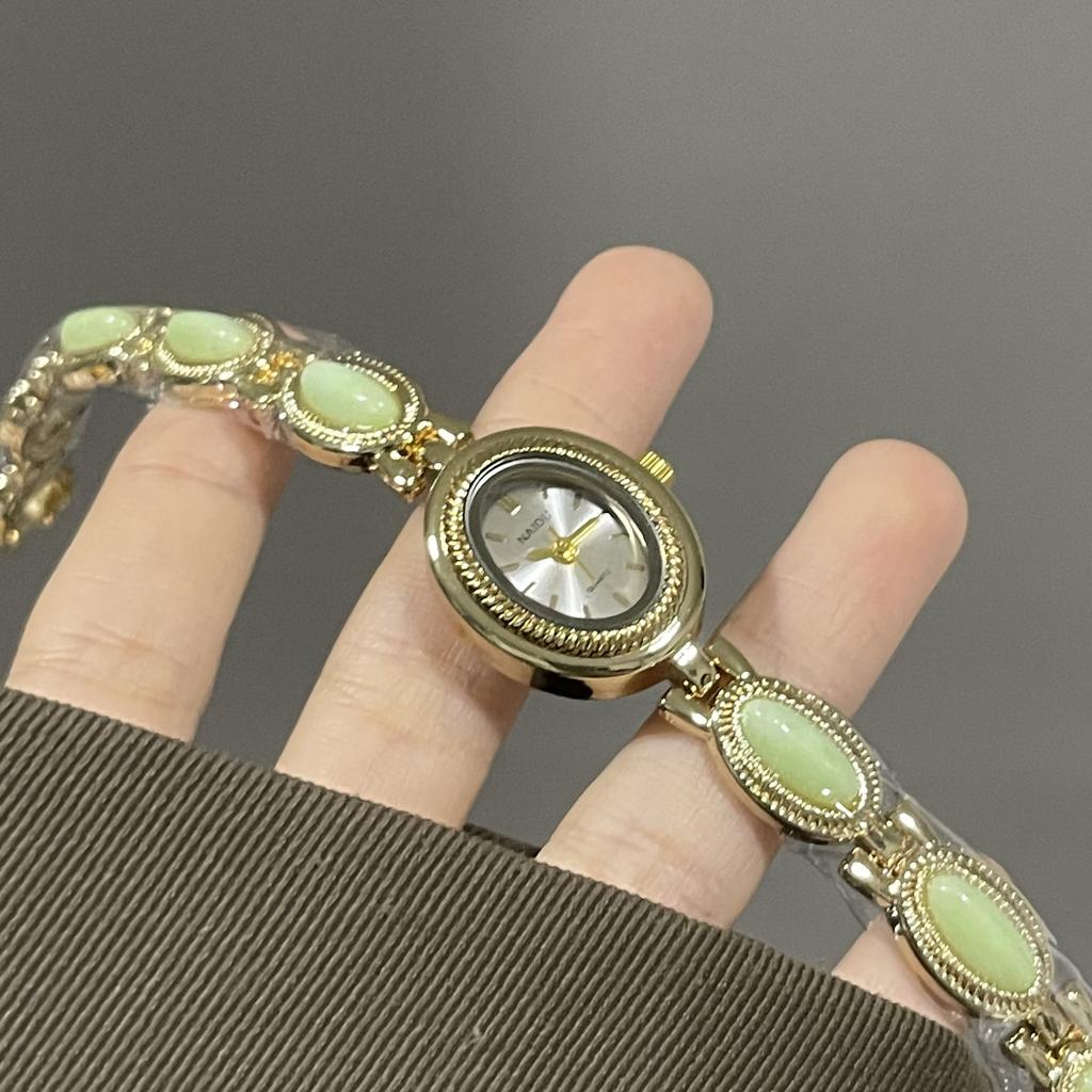 Oval Small Dial Watch Female Niche High-Value Retro Court Style Bracelet Quartz Watch