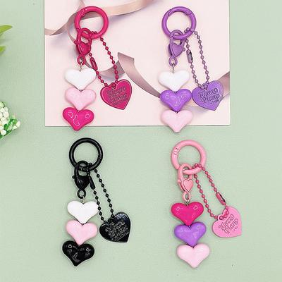 Llavero con forma de corazón apilado para niña, con auriculares, colgante para mochila, accesorio, llavero, regalo para teléfono móvil, llavero de coche con forma de corazón, bonito