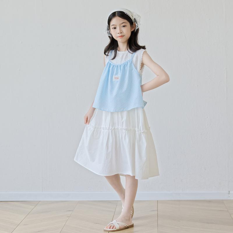 Girls' Fashionable Halter-neck Checked Top Two-piece Summer Children's Blazer and Dress Set