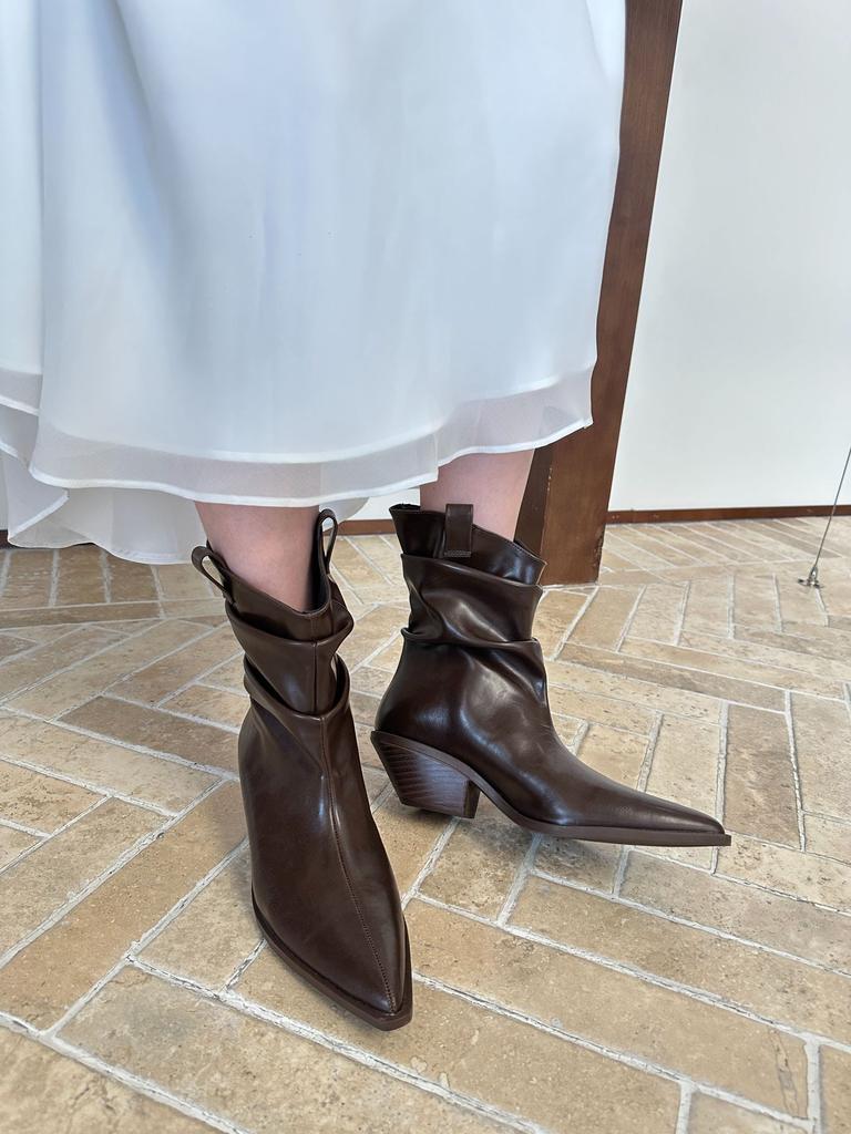 Zhao Ruth same Maillard pointed pleated stacking boots western cowboy boots thick heel medium tube short boots Martin boots