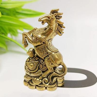 Chinese Style Copper Horse Sculpture Realistic Mini Zodiac Horse Figurines Portable Unique Running Horse Ornaments Gift