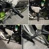 Quadros e acessórios para motociclos – Apoio para pés