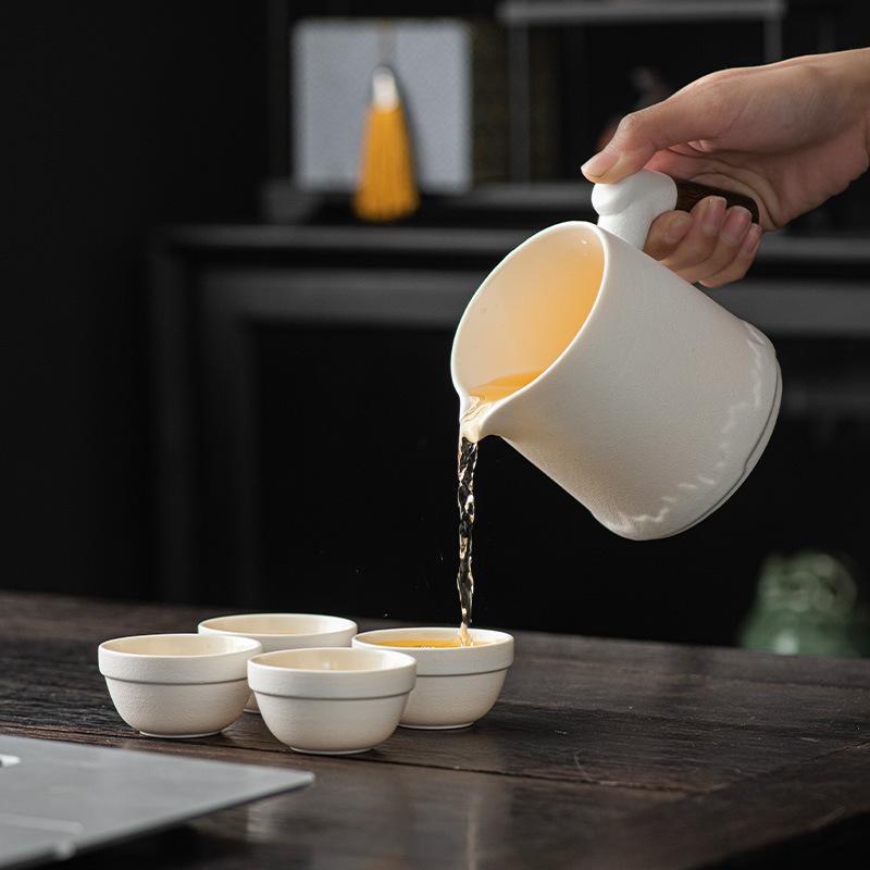 Coarse pottery travel tea set, simple mountain language business car express cup set, high-end souvenir