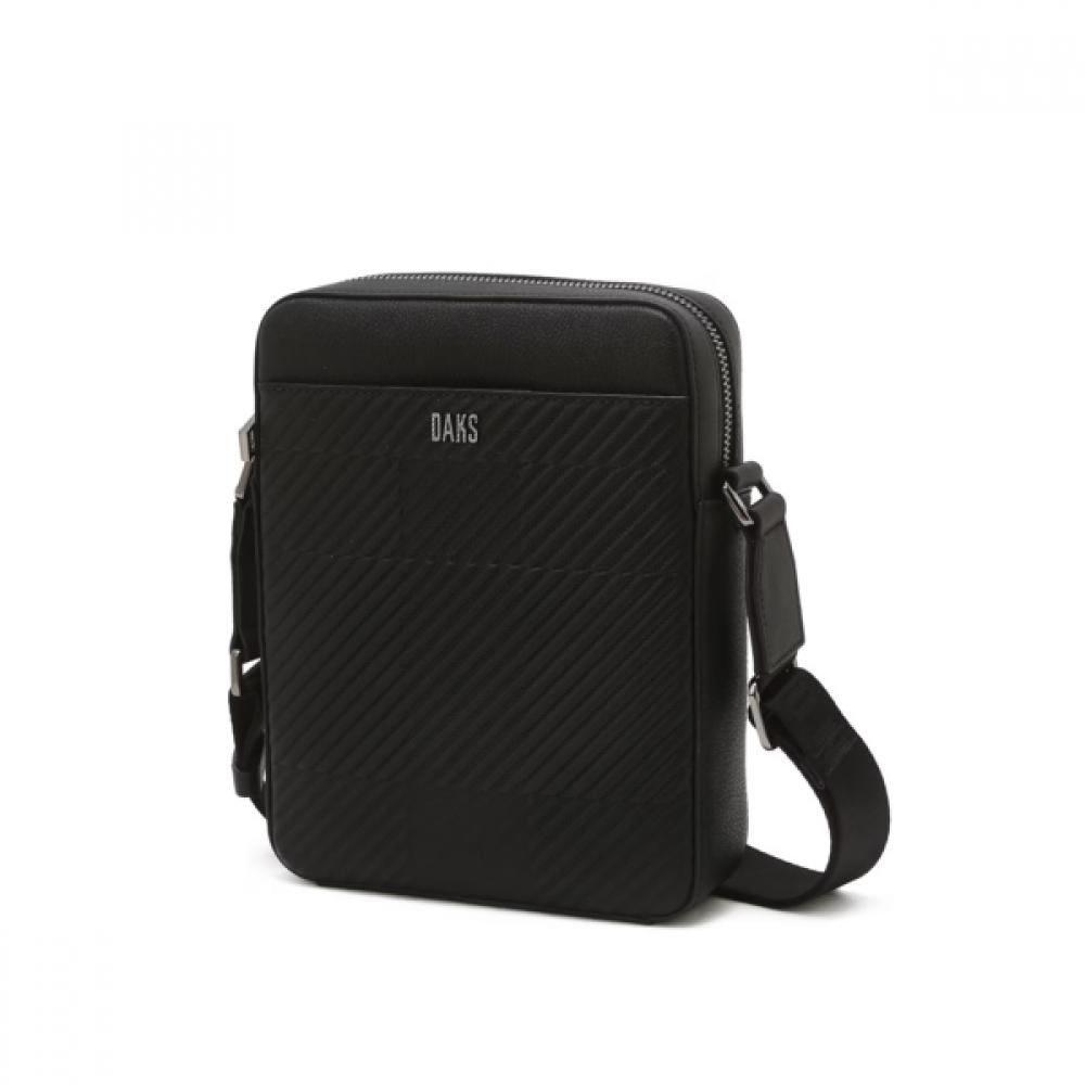 Daks Black Cowhide Mini Crossbody Bag Dbba6e319bk
