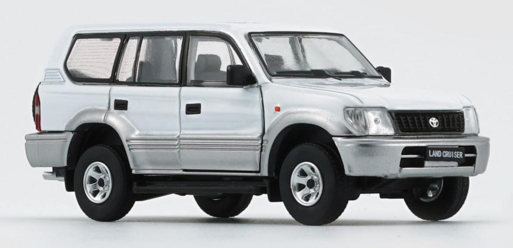 BM Creations Toyota Land Cruiser Prado LC95 White LHD Scale Model 1/64 (64B0355)