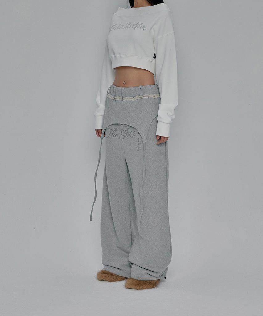 Gillaakaibeu Overlap Script Sweatpants_Grey