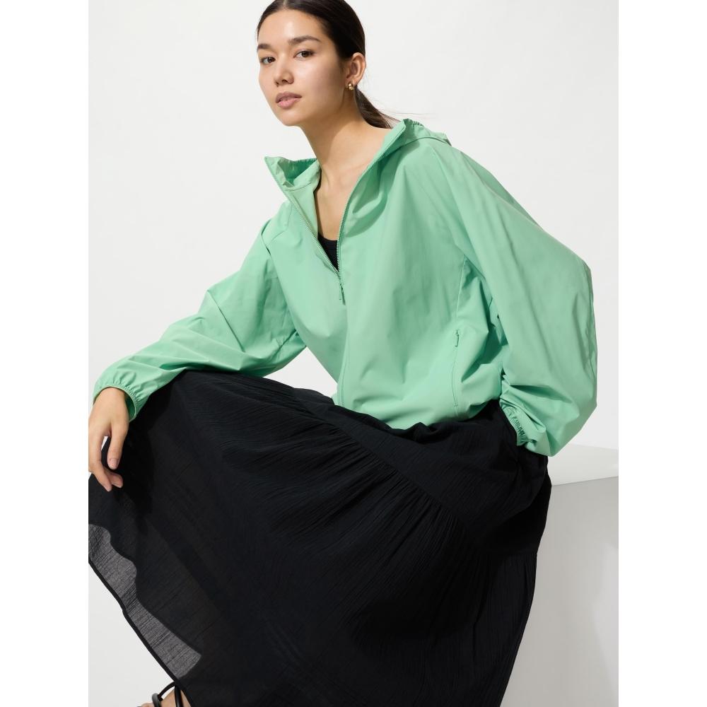 Uniqlo Japan Pocketable Uv Cut Hoodie