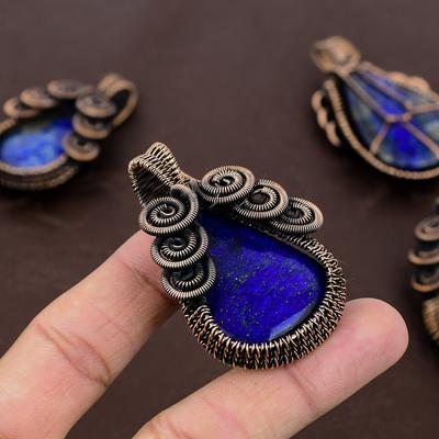 Natürlicher Lapislazuli-Edelstein, handgefertigt, Kupferdraht-Wickelanhänger, 6 cm, P6K80