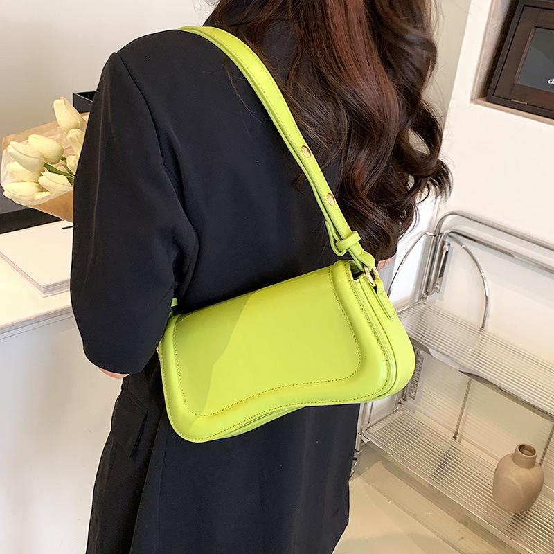 2024 Women's Luxurious Versatile Shoulder Bag - High-End Niche Crossbody Square Bag