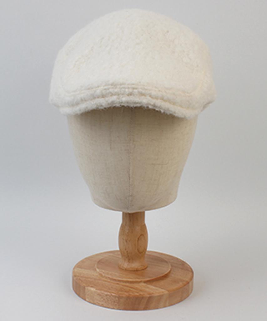 Yunibeosyeolkemiseuteuli Fleece Ivory Huntingcap