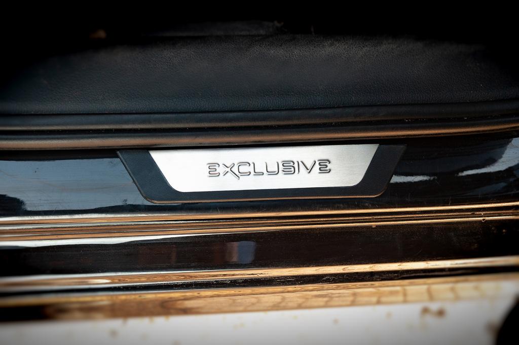 Накладки на пороги Flexill (4 шт) Exclusive для Volkswagen Passat B7 2012-2015 гг