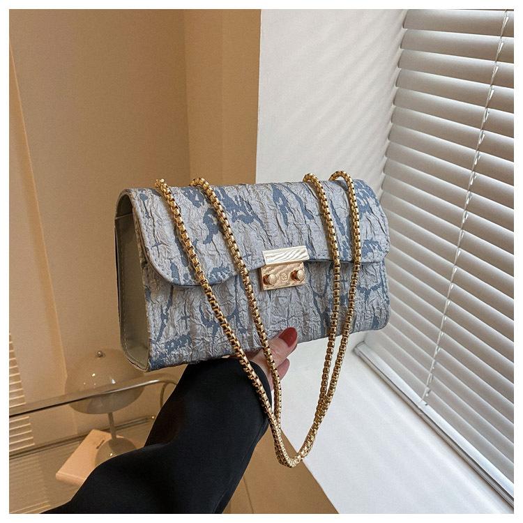 

Модна жіноча сумка на ланцюжку 20243 весна, нова проста сумка під пахвами, повсякденна маленька квадратна сумка для приміських поїздок синій