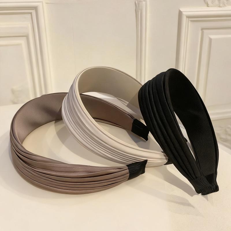 Elegant Solid Color Pleated Wide Headband - Versatile Korean Hair Accessory