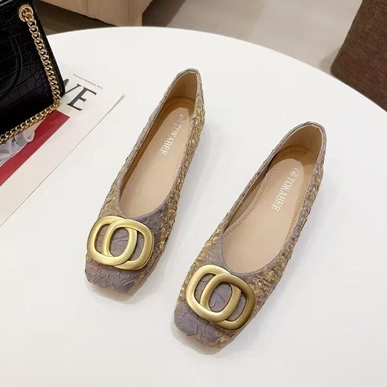 French retro square head soft-soled Doudou shoes women's 2025 new comfortable and versatile metal buckle flat-soled single shoes women's ladyshoes