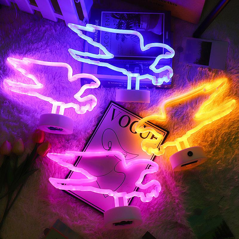 

Eagle Shaped LED Neon Lamp for Indoor Creative Decoration Pink Light