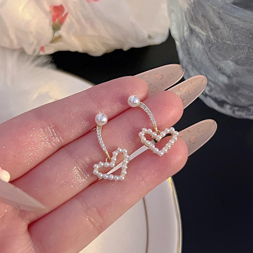 Cercei cu perle Cercei de damă de înaltă calitate