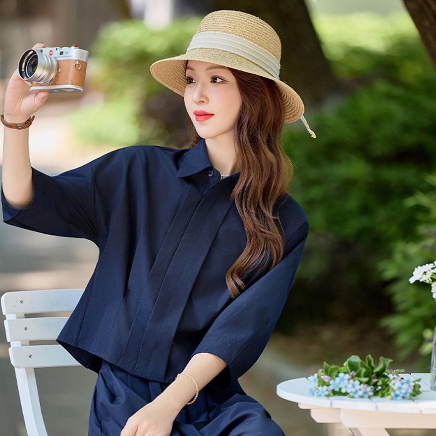 Fashion Suit Women's Summer New Temperament Waist and Thin Short-sleeved Shirt Wide-leg Pants Skirt Two-piece Set