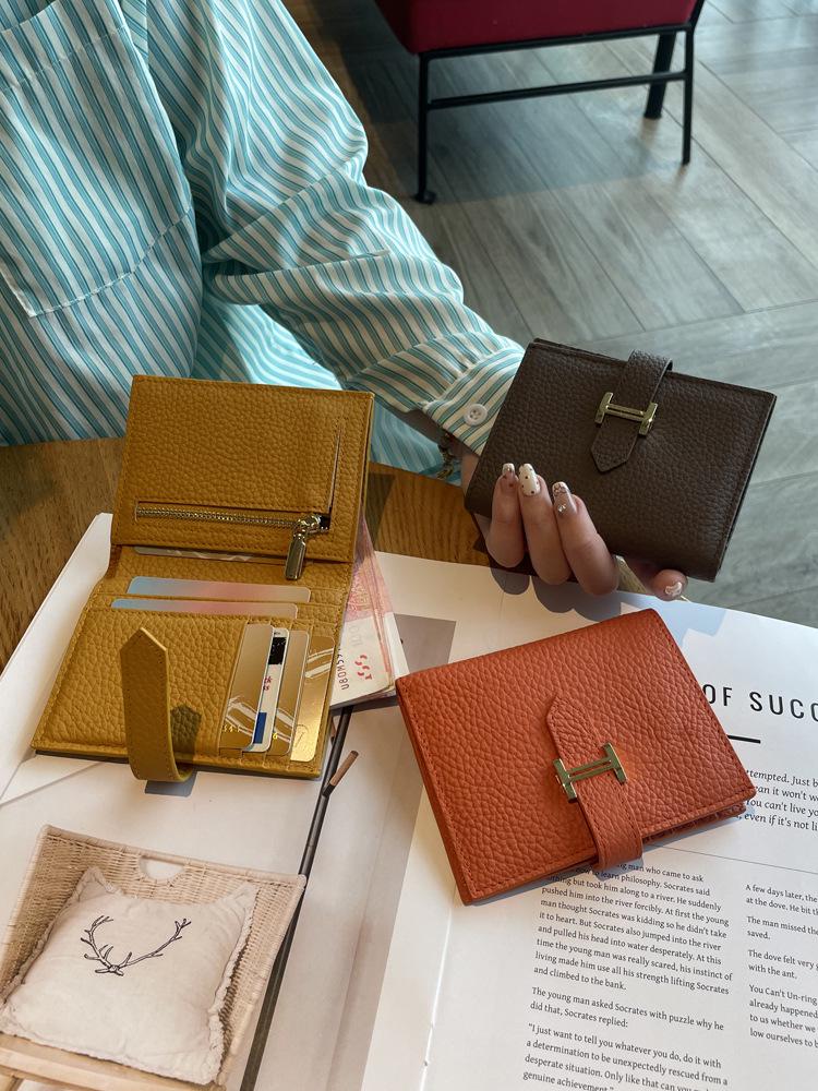 Genuine Leather Women's Short Wallet - 2026 Stylish High-End Multifunctional Card Holder & Coin Purse