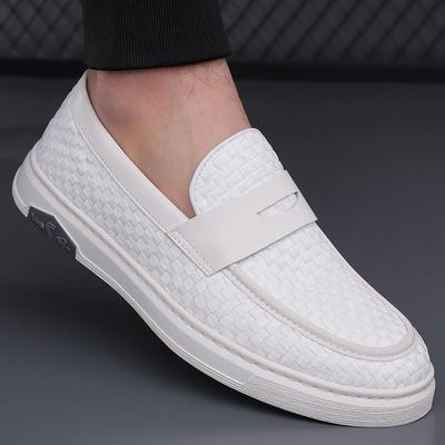 Summer New Breathable Cowhide White Shoes Comfortable Lazy Bean Shoes Fashionable Men's Breathable Round Toe Soft Sole Loafers