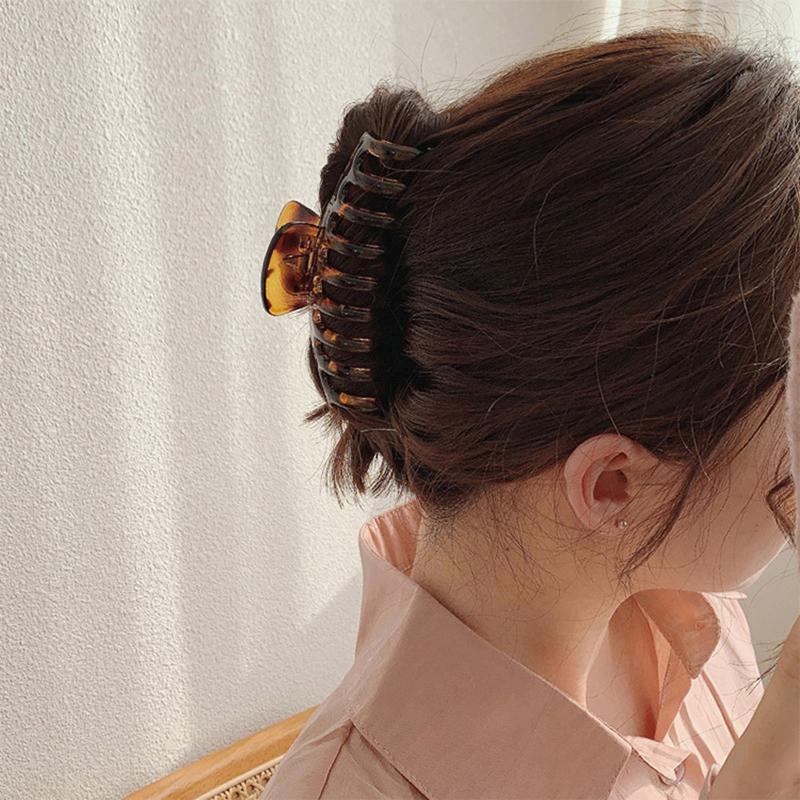 Elegant Brown Hair Claw Large Crab Hairpins Summer Hair Clips for Women Girls Thick Hair Accessories Tortoiseshell Barrette Gift