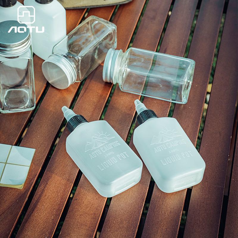 Portable Camping Seasoning Bottle Set with Sealed Oil Bottles and Storage Bag