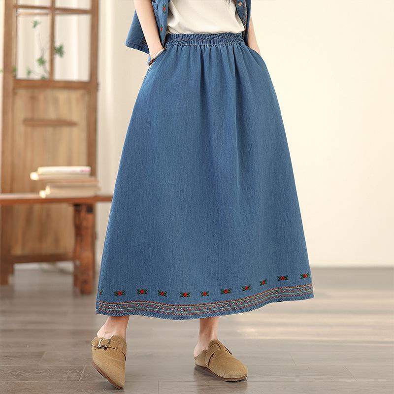 

Women s Spring/Summer Embroidered Denim Suit: Versatile Vest Top & Skirt Set Medium