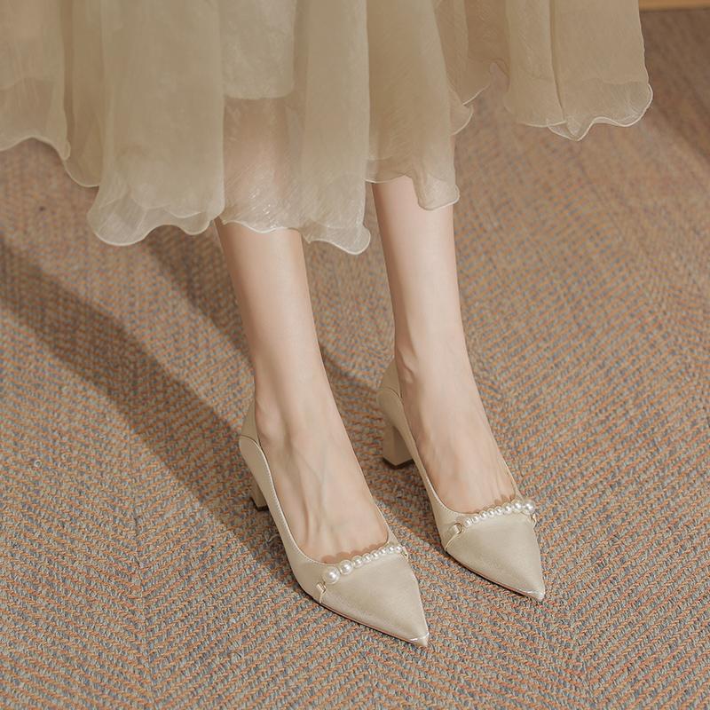 Fashion New high heels slim with fashion temperament of the girl pointed  gentle with skirt women's shoes single shoes