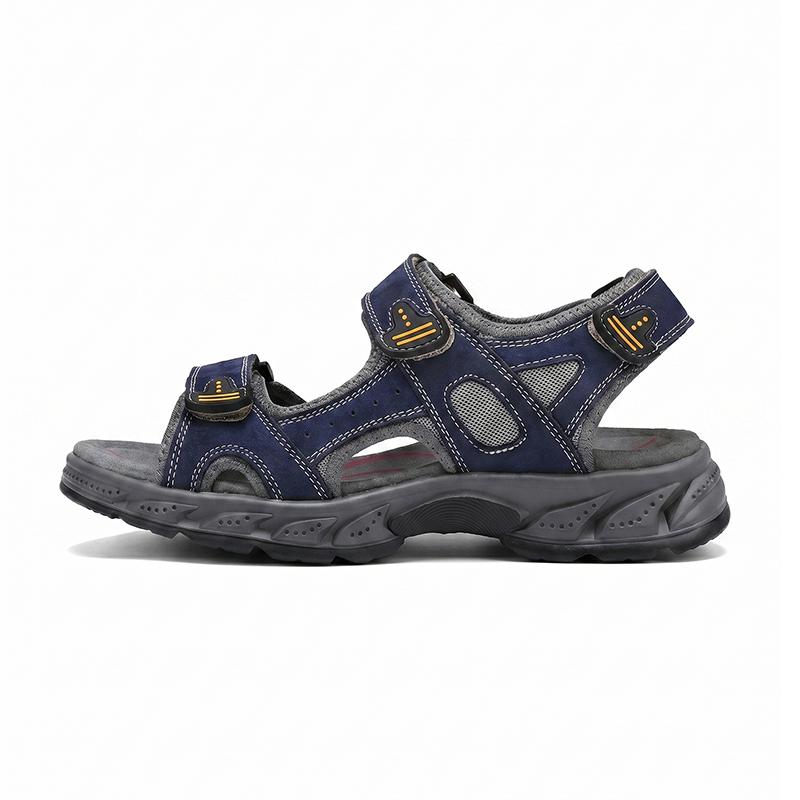 Classics Style Men Sandals Outdoor Walking Summer Shoes Anti-Slippery Beach Shoes Men Comfortable Soft Leather Sandals
