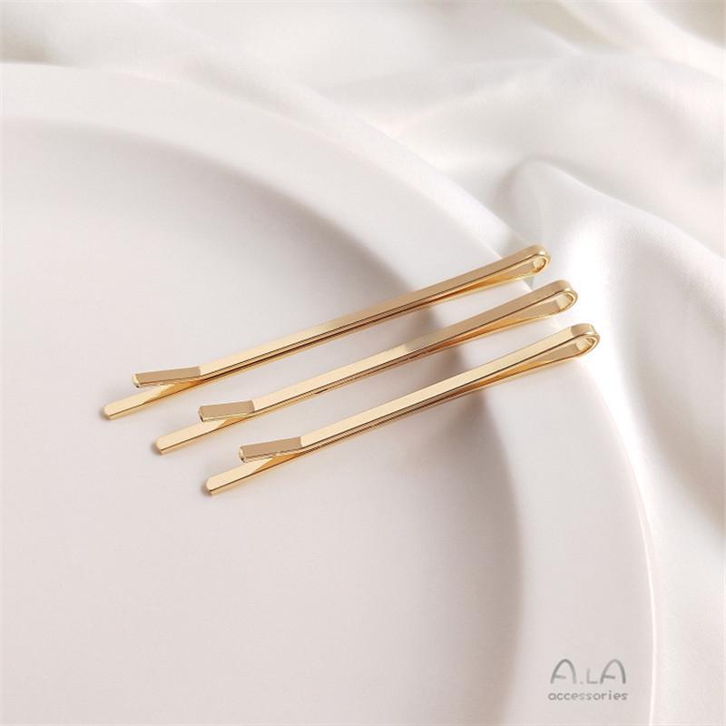 14K Gold-Plated Color-Retaining Wavy Hair Clip with Double Hanging Rings