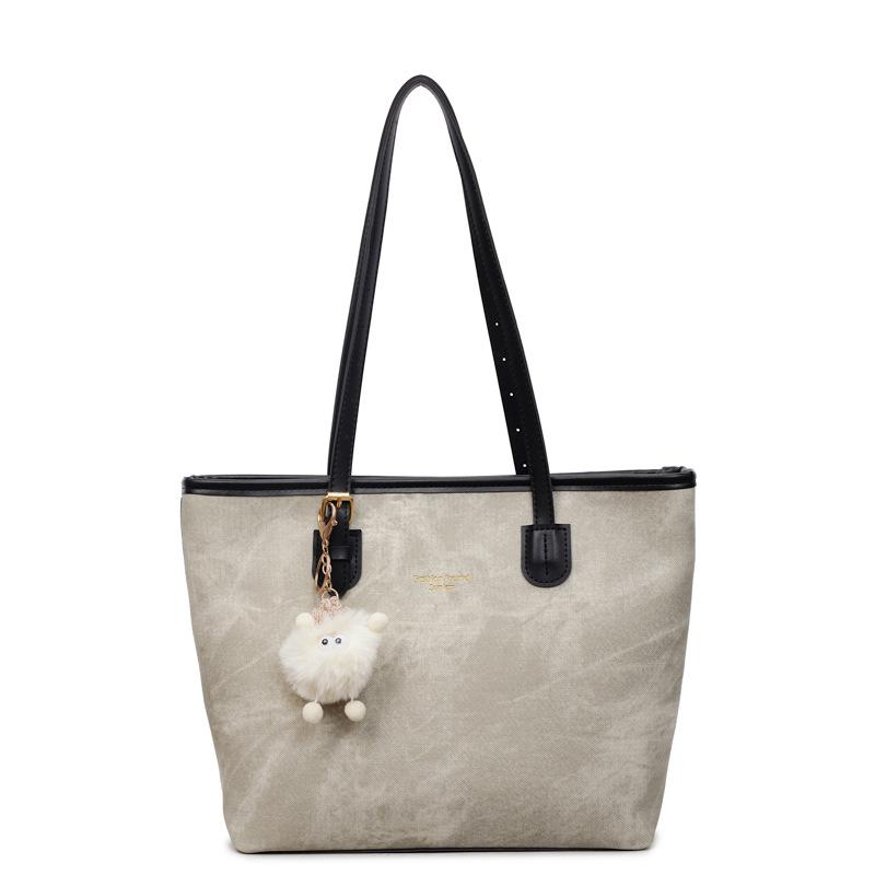 High Appearance Level Fashionable and Stylish Single-shoulder Commuter Student Class Large-capacity Tote Bag