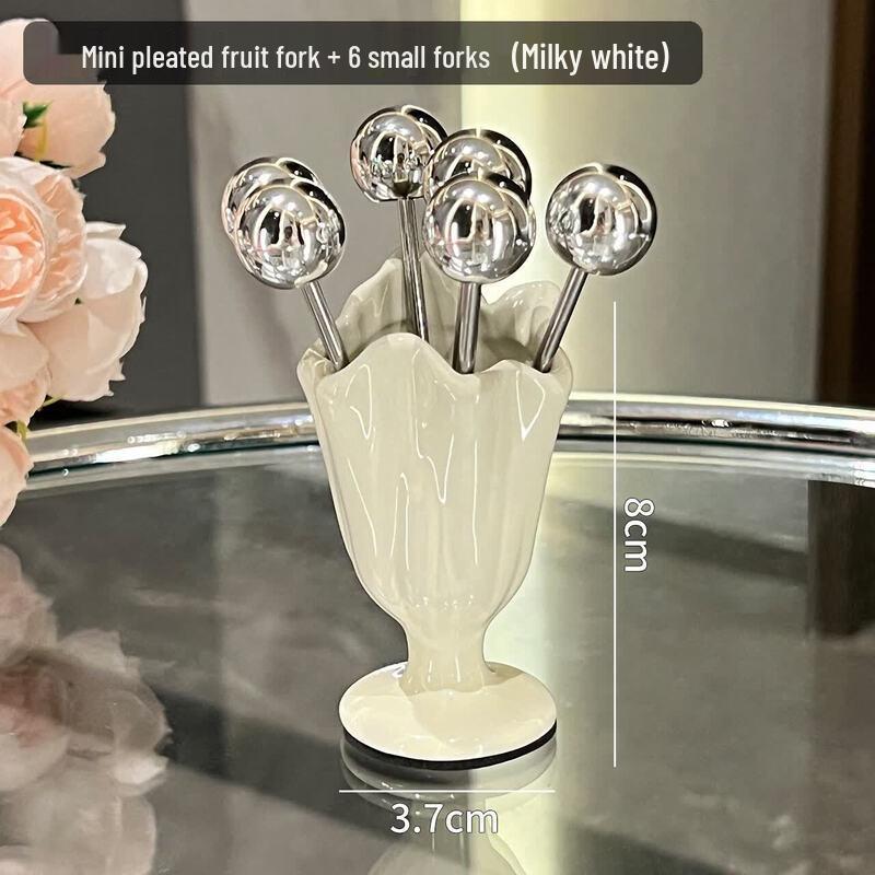 Qiwei Wooden Children s Fruit Fork Set