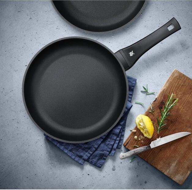 WMF PermaDur Excellent Frying Pan with Handle 20 Cm (05.7520.4021)
