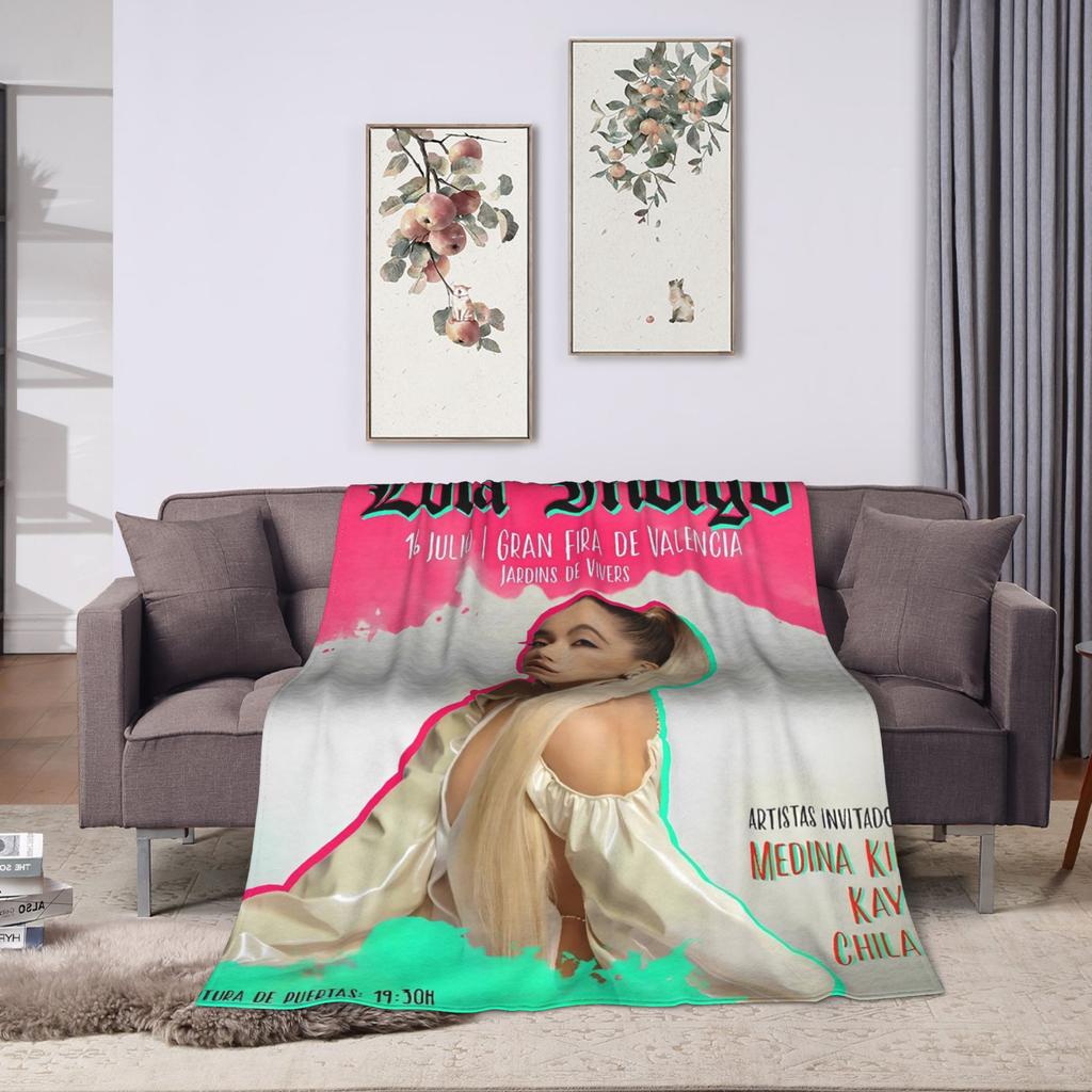 L-Lolas I-Indigos Spanish Singer  Blanket Quality Super Warm  Throw Blanket Winter Airplane Travel Living Room Fashion Bedspread
