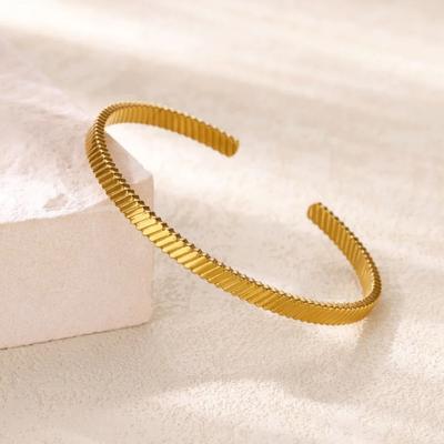 Geometric Texture Bangle For Women Gold Color Stainless Steel Bangle Femme Christmas Wedding Jewelry Gift