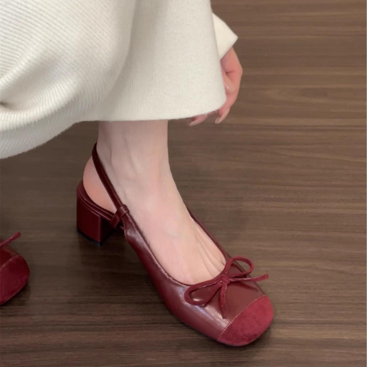 

Серебристые босоножки-мешки на среднем и высоком каблуке с бантом на летний китайский Новый год 2025 года с юбкой 39 красный