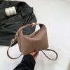 Modische Handtasche Frühling 2025 neue vielseitige Ins Umhängetasche lässige Tasche Damen Tasche Trend