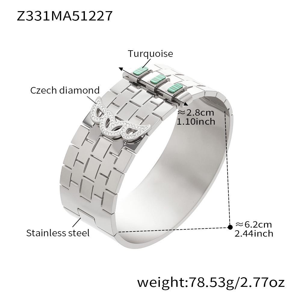 18K Gold Plated Honeycomb Pattern Stainless Steel Wide Bracelet with Zirconia Inlaid - European & American Fashion.