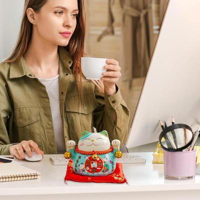 Lucky Feng Shui Cat Mini Figure Collection 4.5in Cute Wealth Cat Figurine Maneki Neko Feng Shui Fortune Creative Ceramics Home
