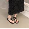Flat-bottomed vacation sandals women's 2025 new summer toe-on beach sandals