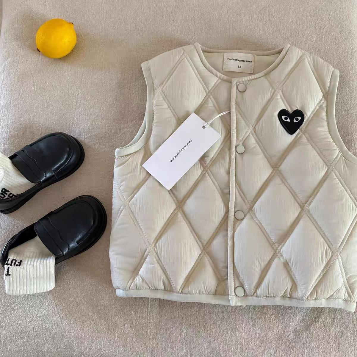Boys Thick Padded Vest with Heart Print Winter Warm Sleeveless Jacket 80 бежевый