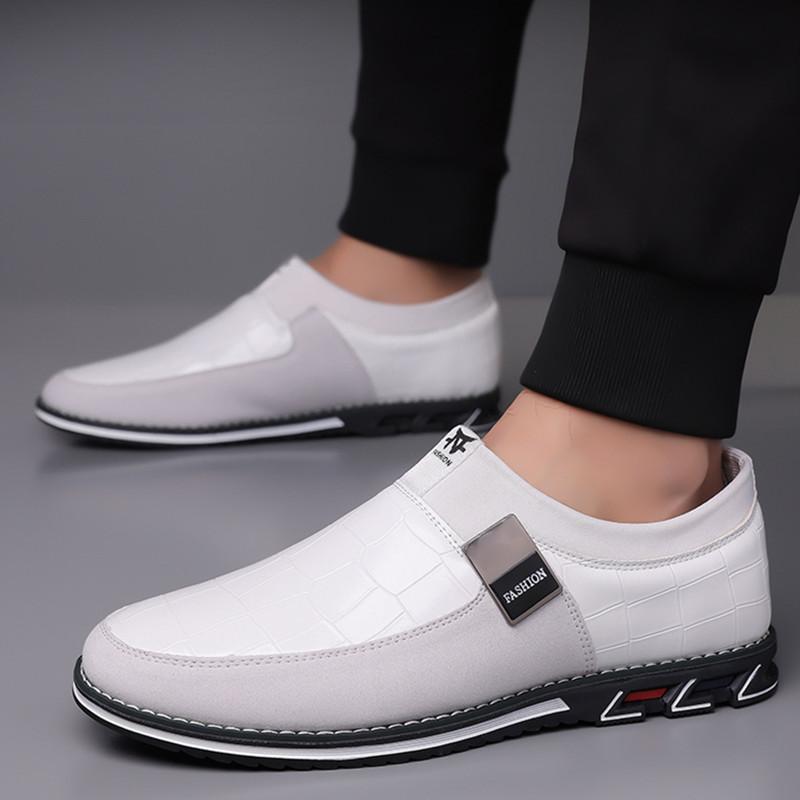 Men Leather Shoes Outdoor Fashion Men Moccasins Slip On Men Loafers Big Size 48 49 50 51 52 53 54 55 56 57 58