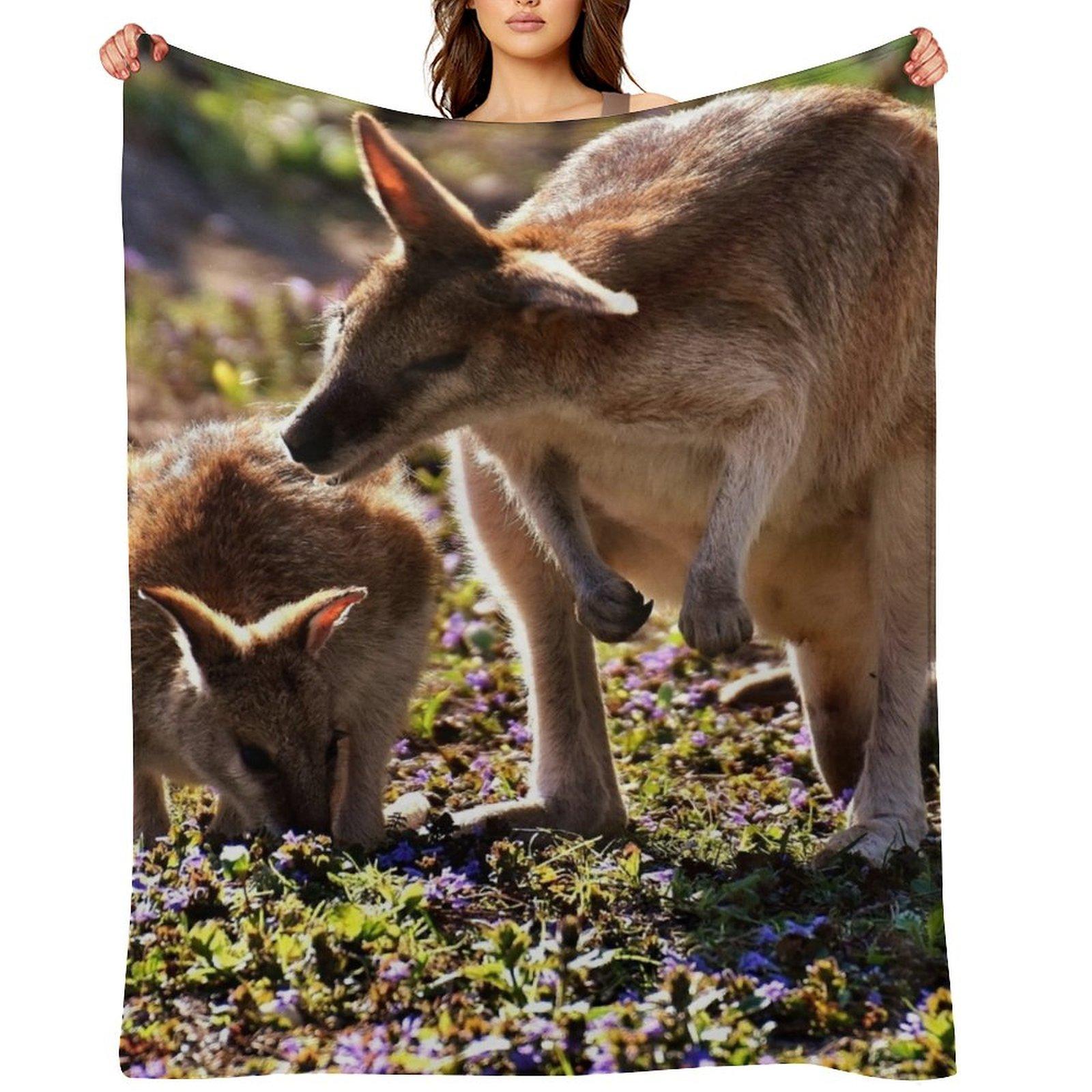 

Kangaroo Throw Blanket Sleeping Bag Decorative Sofa Nap Soft Plaid Blankets 102x76cm(40x30in)
