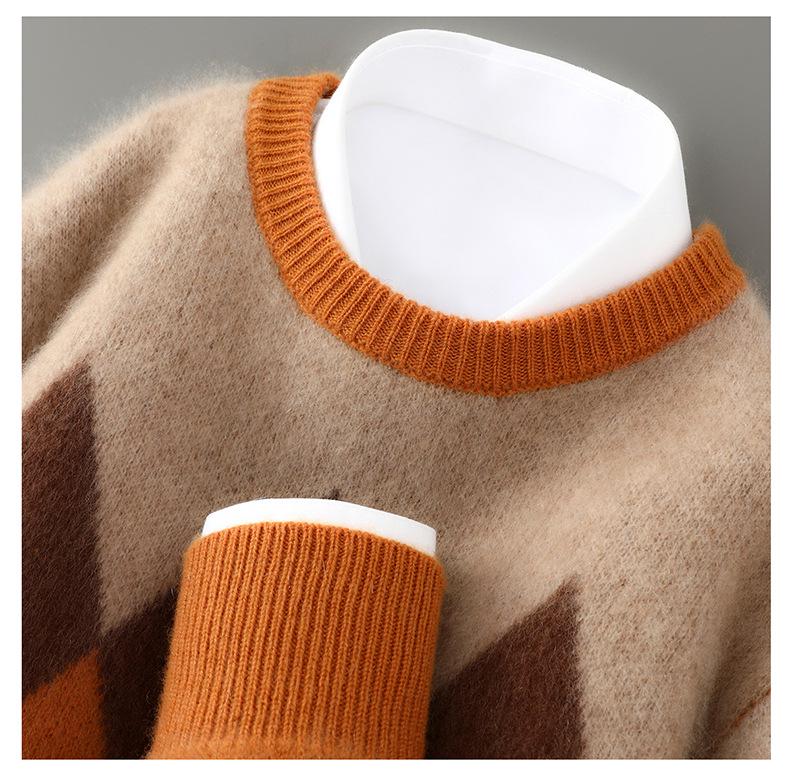 Men's Diamond Pattern Wool Sweater - Color Block Round Neck Pullover for Autumn & Winter.